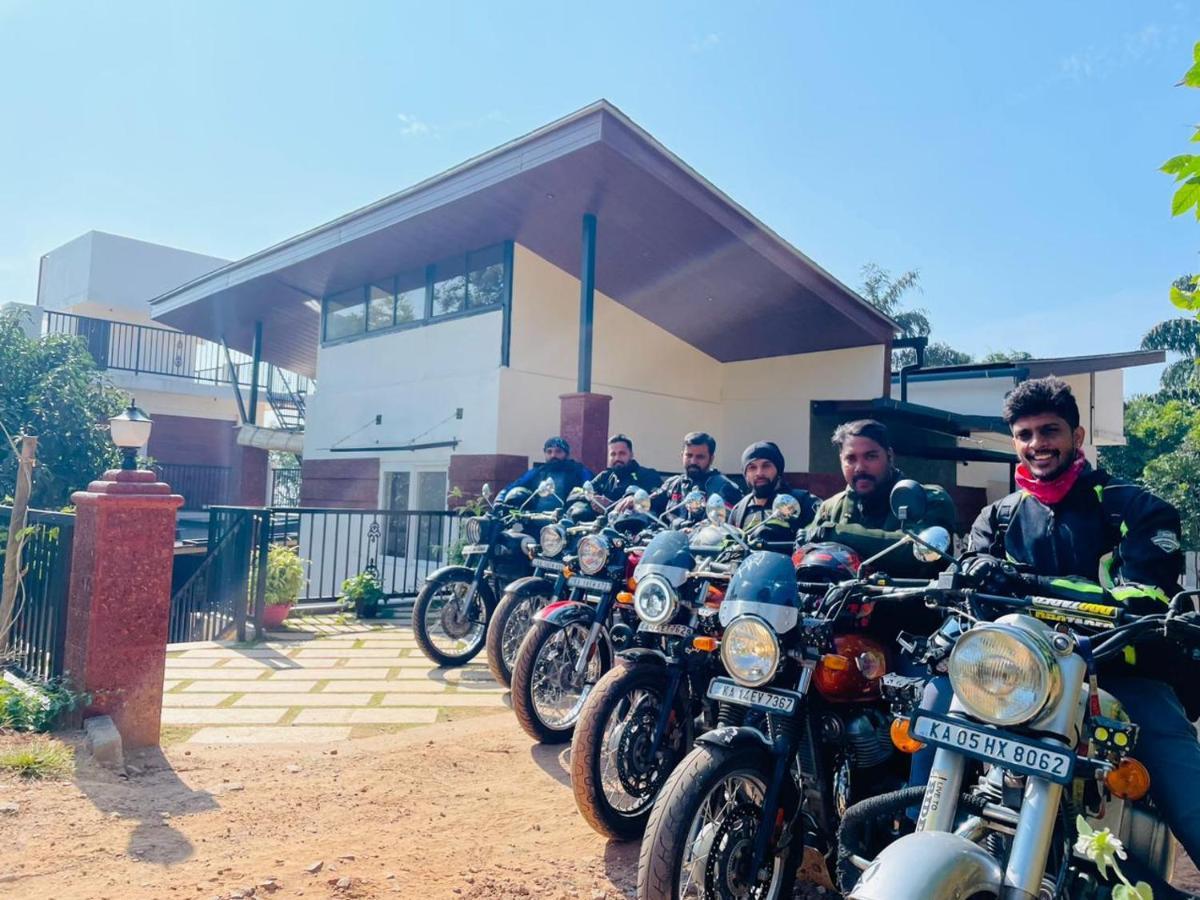 Coorg Vismaya Resort Madikeri Zewnętrze zdjęcie